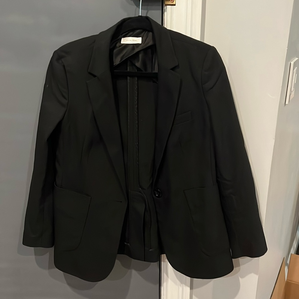 Anine Bing black blazer.